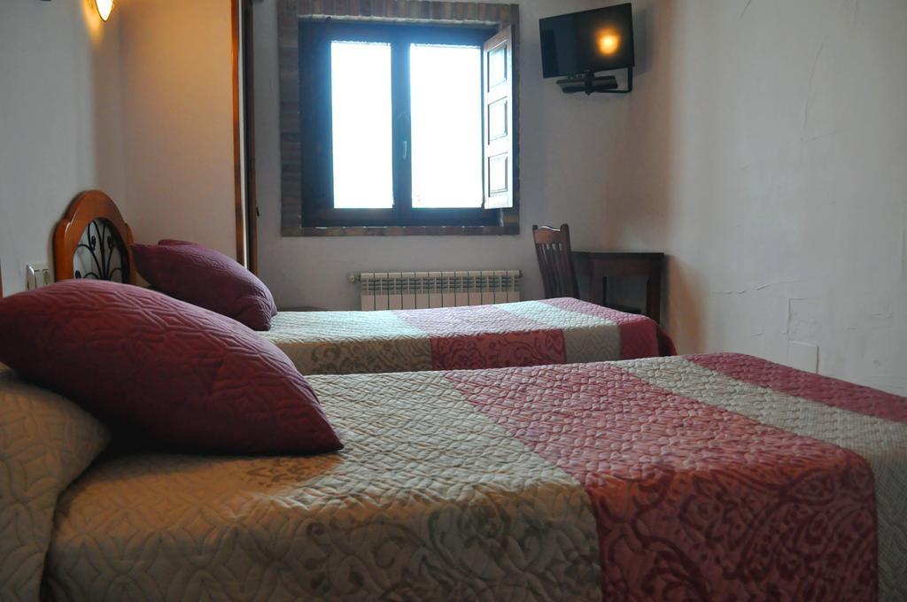 Hotel Restaurante La Parra La Franca Eksteriør billede