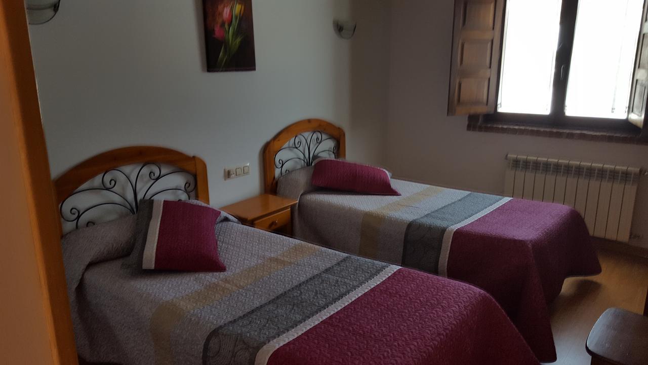 Hotel Restaurante La Parra La Franca Eksteriør billede